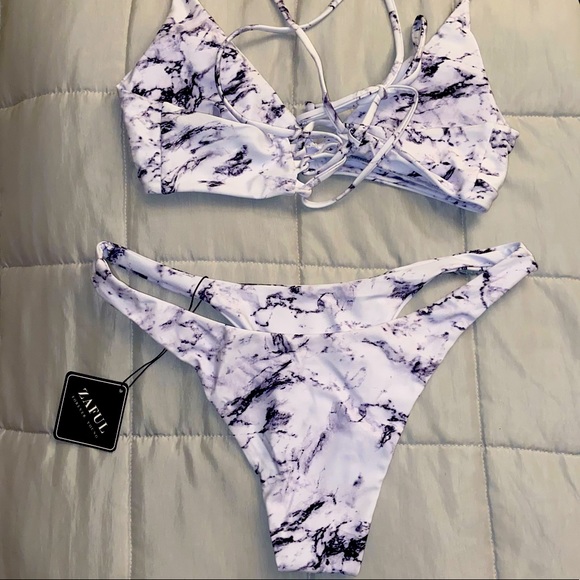 Zaful Bikini Size Large Black & White Marble Adjustable Top & Cheeky Bottom - Picture 2 of 4